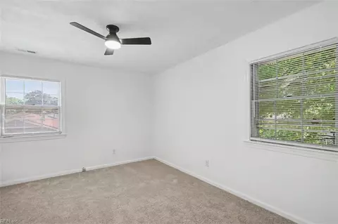 Bedroom - 212 Watkins Dr, Hampton, VA 23669 photo 5 of 7