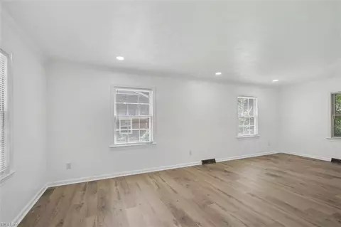 Living - 212 Watkins Dr, Hampton, VA 23669 photo 1 of 8