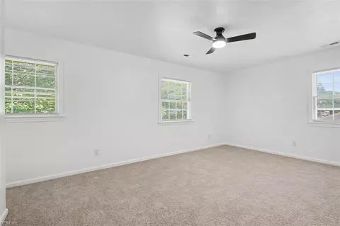 Bedroom - 212 Watkins Dr, Hampton, VA 23669 photo 6 of 7