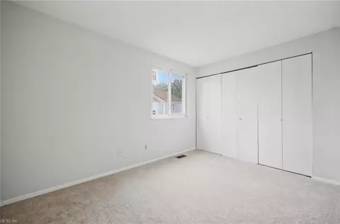 Bedroom - 1314 Peabody Dr, Hampton, VA 23666 photo 1 of 3