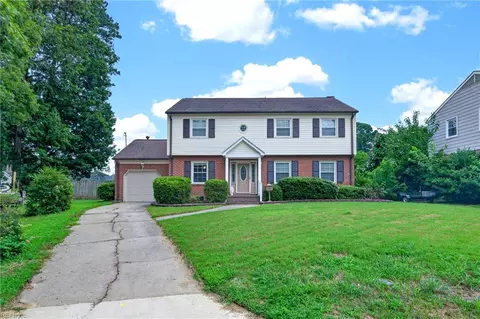 80 Croatan Rd, Newport News, VA 23606
