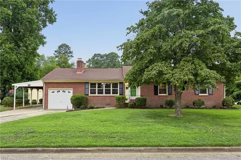 111 Parker Ave, Newport News, VA 23606