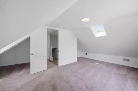 Bedroom - 2801 Dunkirk Ave, Norfolk, VA 23509 photo 3 of 3