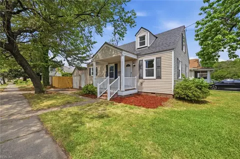 Exterior - 2801 Dunkirk Ave, Norfolk, VA 23509 photo 5 of 9