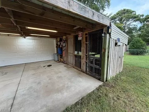 Other - 15 Beach Rd, Hampton, VA 23664 photo 16 of 19