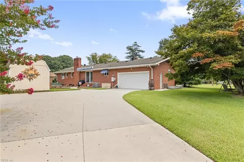 Exterior - 5601 Lambeth Pl, Suffolk, VA 23435 photo 3 of 5