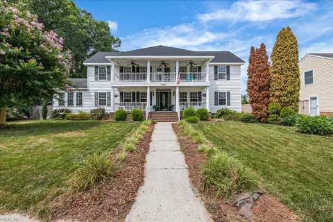 1309 Hawaiian Dr, Virginia Beach, VA 23454