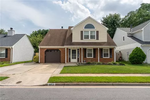 1953 Arlington Arch Dr, Virginia Beach, VA 23464