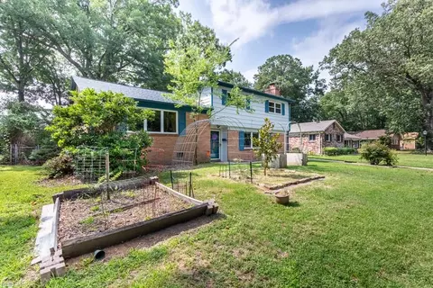 Exterior - 45 Azalea Dr, Hampton, VA 23669 photo 5 of 13
