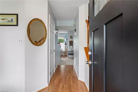 Entry Way - 162 Alaric Dr, Hampton, VA 23664 photo 1 of 3