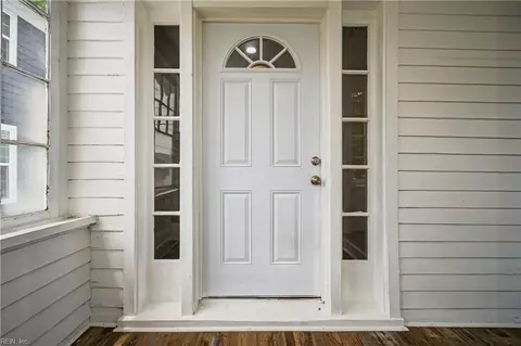 Exterior - 740 28th St, Norfolk, VA 23504 photo 3 of 6