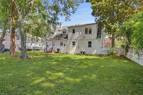 Exterior - 28 N Greenfield Ave, Hampton, VA 23666 photo 6 of 6