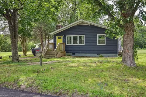 25 Murray Ave, Hampton, VA 23666 photo 2