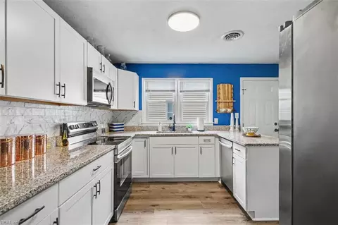 25 Murray Ave, Hampton, VA 23666 photo 17