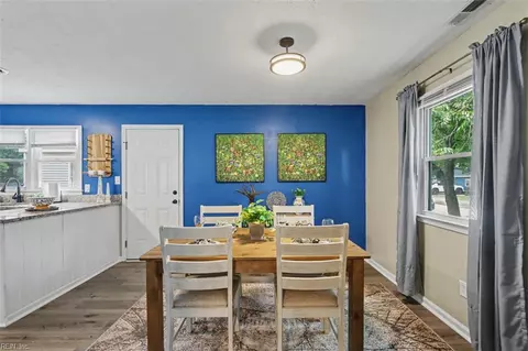 25 Murray Ave, Hampton, VA 23666 photo 8