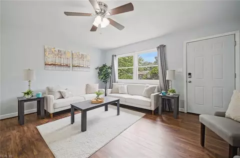 Living - 4814 82nd St, Hampton, VA 23605 photo 2 of 3