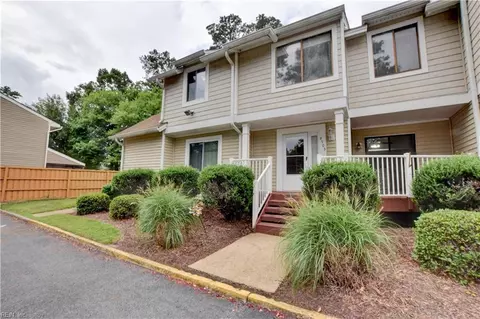 2503 Cove Point Pl, Virginia Beach, VA 23454