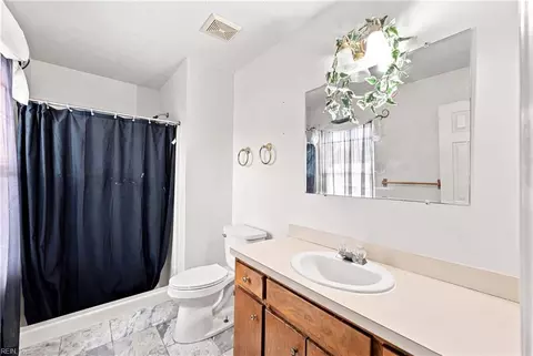 Bath - 13 Jodys Way, Hampton, VA 23666 photo 2 of 5