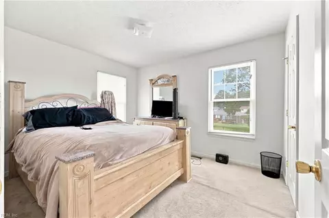 Bedroom - 13 Jodys Way, Hampton, VA 23666 photo 6 of 6