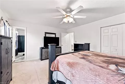 Bedroom - 13 Jodys Way, Hampton, VA 23666 photo 2 of 6