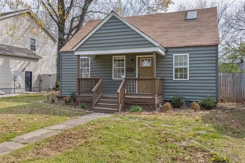 Exterior - 606 Delaware Ave, Hampton, VA 23661 photo 1 of 4