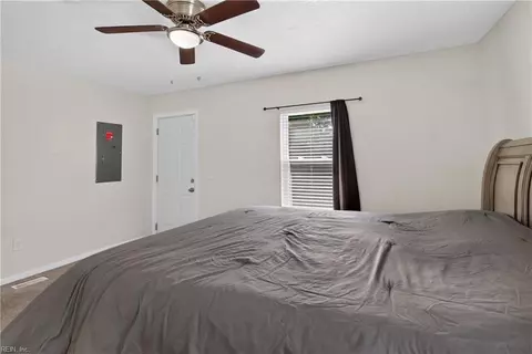 Bedroom - 2209 Marshall Ave, Norfolk, VA 23504 photo 3 of 5