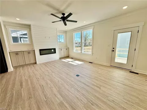 Living - 1064 Mesa Loop, Chesapeake, VA 23320 photo 2 of 2