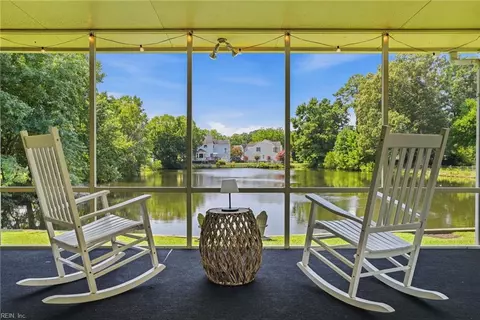 705 Turnbuckle Ct, Chesapeake, VA 23322