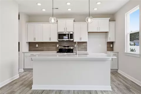 Kitchen - 322 Tarn Ct, Suffolk, VA 23434 photo 1 of 1