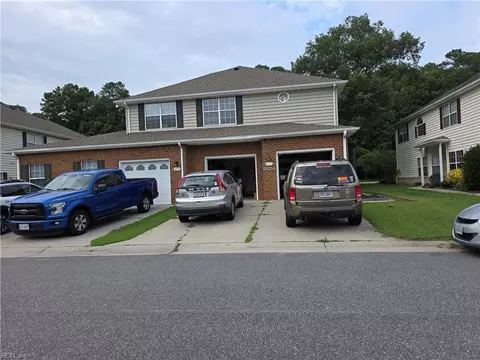 407 Belmont Cir, Yorktown, VA 23693