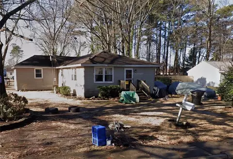 203 Marlene St, Virginia Beach, VA 23452