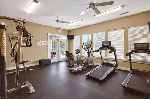 Other - 922 Vineyard Pl #D, Suffolk, VA 23435 photo 10 of 11