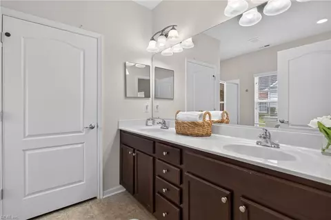 Other - 922 Vineyard Pl #D, Suffolk, VA 23435 photo 6 of 11
