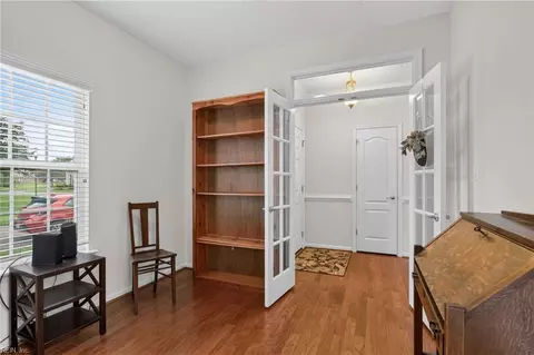 Entry Way - 922 Vineyard Pl #D, Suffolk, VA 23435 photo 3 of 5