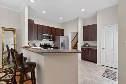 Kitchen - 922 Vineyard Pl #D, Suffolk, VA 23435 photo 1 of 2