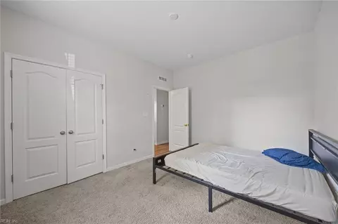 Bedroom - 213 Runnel St, Hampton, VA 23666 photo 6 of 6