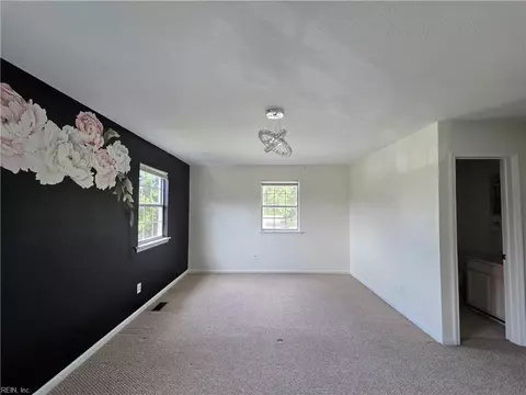 Bedroom - 101 Hampstead Ct, Hampton, VA 23669 photo 2 of 11