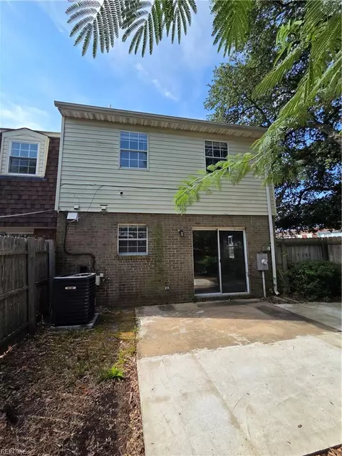 Other - 101 Hampstead Ct, Hampton, VA 23669 photo 1 of 11