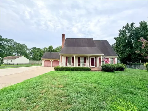 14 Browns Neck Rd, Poquoson, VA 23662