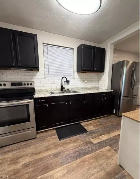 Kitchen - 232 Clifton St, Hampton, VA 23661 photo 2 of 3