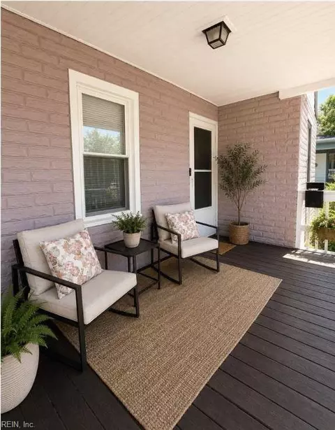 Exterior - 232 Clifton St, Hampton, VA 23661 photo 3 of 3