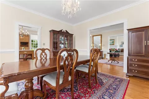 Dining - 609 Bridge St, Hampton, VA 23669 photo 3 of 3