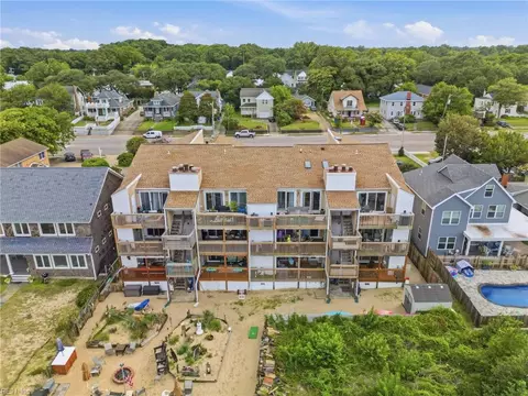 View/Area - 1634 E Ocean View Ave #1A, Norfolk, VA 23503 photo 2 of 11