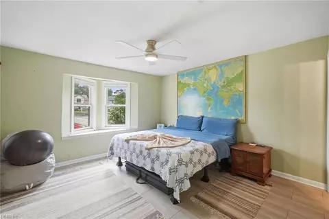 Bedroom - 1634 E Ocean View Ave #1A, Norfolk, VA 23503 photo 1 of 4