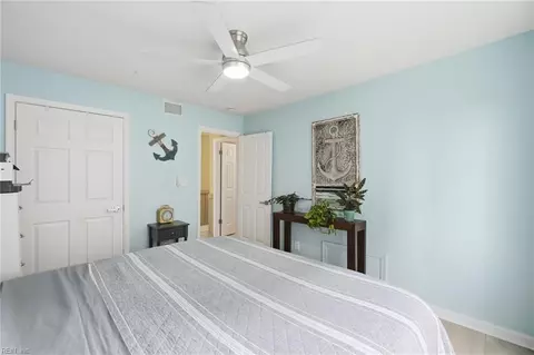 Bedroom - 1634 E Ocean View Ave #1A, Norfolk, VA 23503 photo 4 of 4