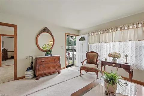 Entry Way - 108 Bowen Dr, Hampton, VA 23666 photo 1 of 4
