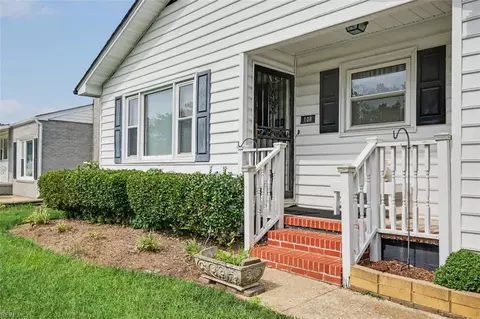 Exterior - 108 Bowen Dr, Hampton, VA 23666 photo 3 of 7