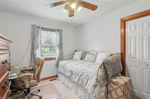 Bedroom - 108 Bowen Dr, Hampton, VA 23666 photo 2 of 8