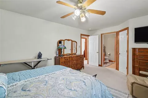 Bedroom - 108 Bowen Dr, Hampton, VA 23666 photo 8 of 8