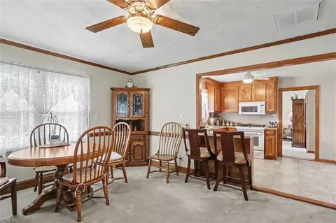 Dining - 108 Bowen Dr, Hampton, VA 23666 photo 2 of 2